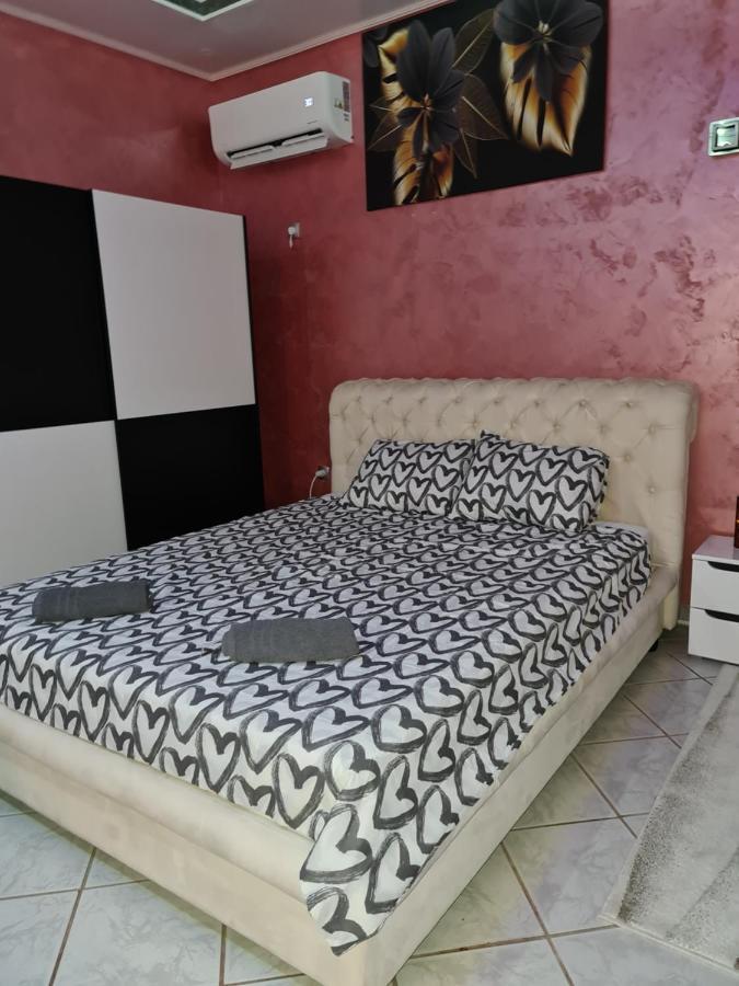 Apartman -Harmony- Парачин Екстер'єр фото